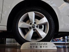 2013款 1.6L 自动 优选型