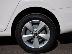 2013款 1.6L 自動 優(yōu)選型