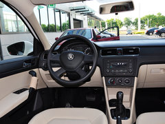 2013款 1.6L 自动 优选型