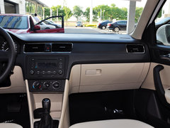 2013款 1.6L 自动 优选型