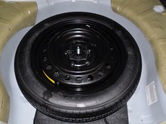 2013款 2.0L 自动 豪华版