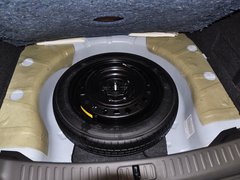2013款 2.0L 自动 豪华版