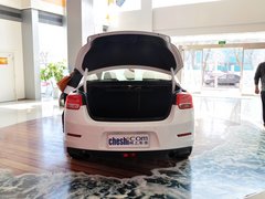 2013款 2.0L 自动 豪华版