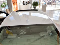 2013款 2.0L 自动 豪华版