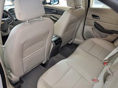 2013款 2.0L 自动 豪华版
