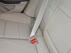 2013款 2.0L 自动 豪华版