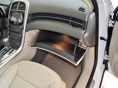 2013款 2.0L 自动 豪华版