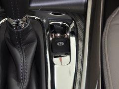 2013款 2.0L 自动 豪华版