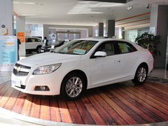 2013款 2.0L 自动 豪华版