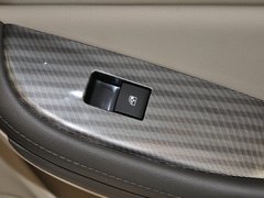 2013款 2.0L 自动 豪华版