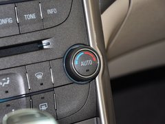 2013款 2.0L 自动 豪华版
