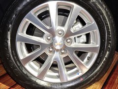 2013款 2.0L 自动 豪华版