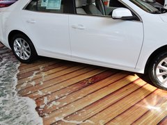 2013款 2.0L 自动 豪华版