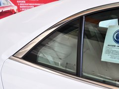 2013款 2.0L 自动 豪华版