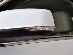 2013款 2.0L 自动 豪华版
