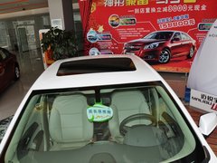 2013款 2.0L 自动 豪华版