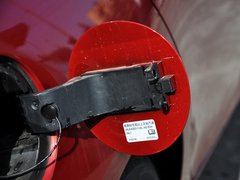 2013款 2.0L 自动 豪华版