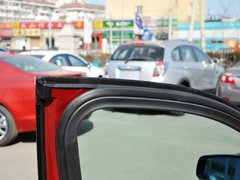 2013款 2.0L 自动 豪华版