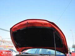2013款 2.0L 自动 豪华版
