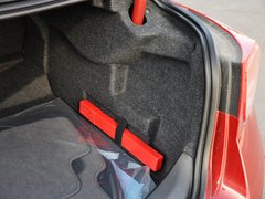 2013款 2.0L 自动 豪华版