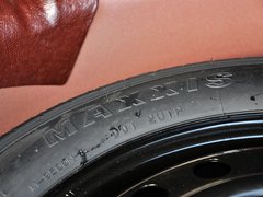 2013款 2.0L 自动 豪华版