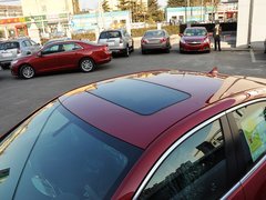 2013款 2.0L 自动 豪华版