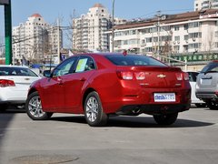 2013款 2.0L 自动 豪华版