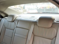 2013款 2.0L 自动 豪华版