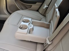2013款 2.0L 自动 豪华版