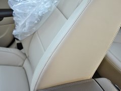 2013款 2.0L 自动 豪华版