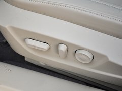 2013款 2.0L 自动 豪华版