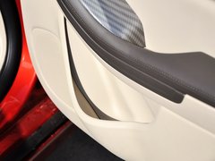 2013款 2.0L 自动 豪华版