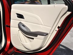 2013款 2.0L 自动 豪华版