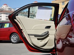 2013款 2.0L 自动 豪华版