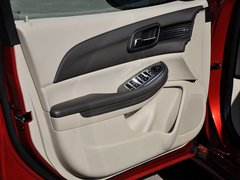2013款 2.0L 自动 豪华版