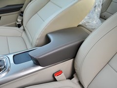 2013款 2.0L 自动 豪华版