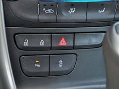 2013款 2.0L 自动 豪华版