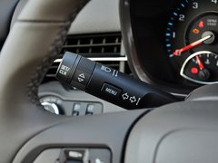 2013款 2.0L 自动 豪华版