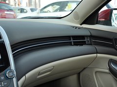 2013款 2.0L 自动 豪华版