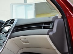 2013款 2.0L 自动 豪华版