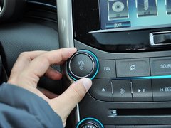 2013款 2.0L 自动 豪华版