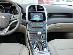 2013款 2.0L 自动 豪华版