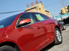 2013款 2.0L 自动 豪华版