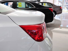 2013款 2.4L 自动 豪华版