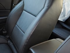 2013款 1.6T 自动 豪华版