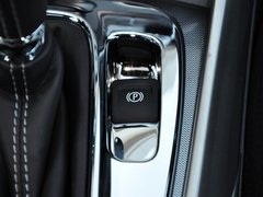 2013款 1.6T 自动 豪华版