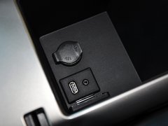 2013款 1.6T 自动 豪华版