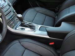 2013款 1.6T 自动 豪华版