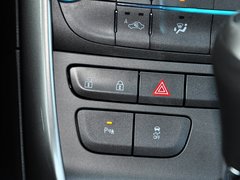 2013款 1.6T 自动 豪华版