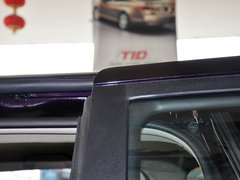 2013款 2.4L 手动 豪华型 7座